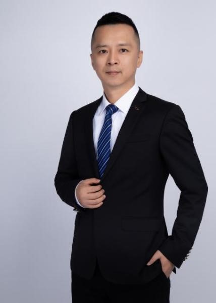 卓越領(lǐng)導(dǎo)力——新經(jīng)濟(jì)時(shí)代下的領(lǐng)導(dǎo)力變革